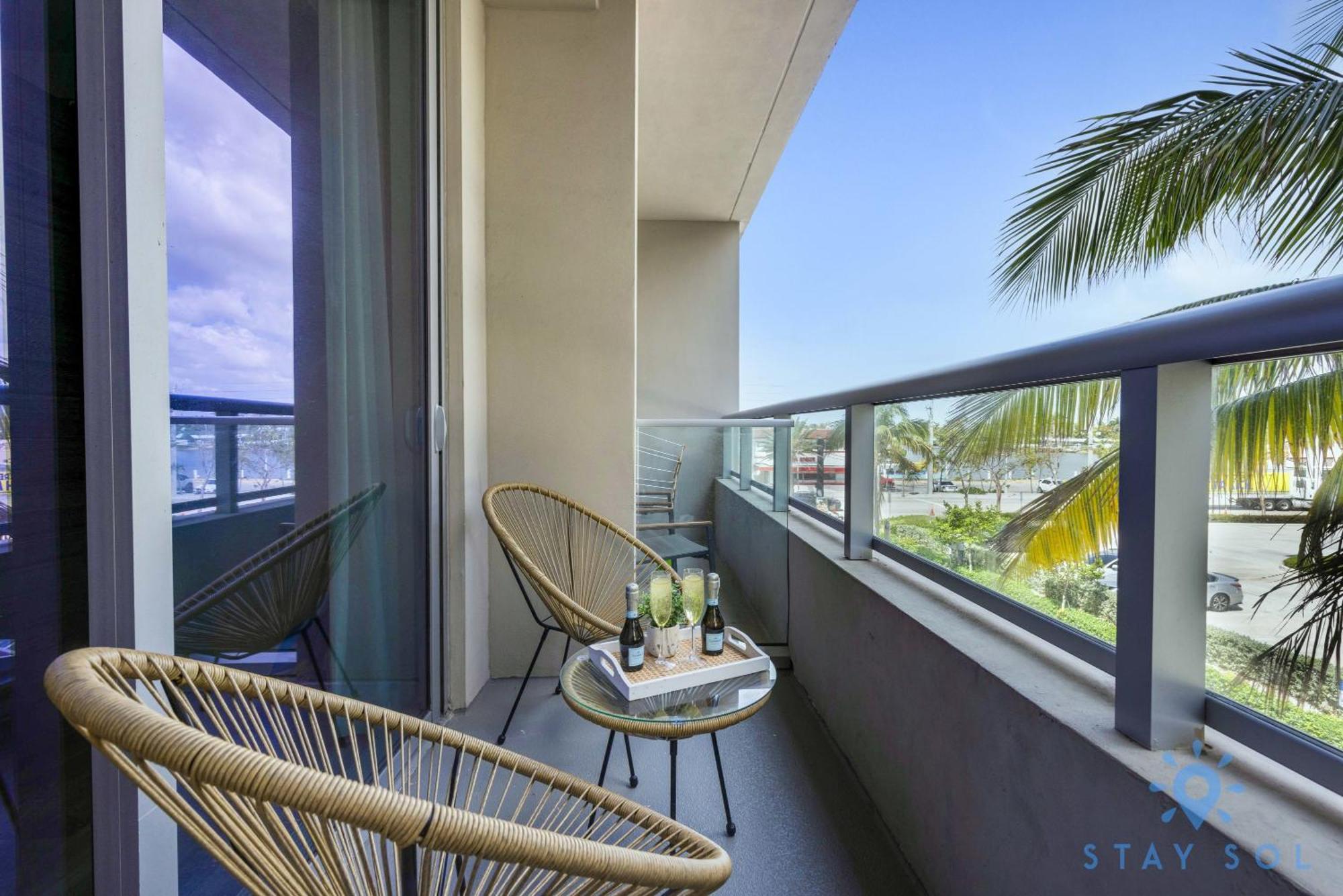 Rooftop Pool - Hollywood Beach Boardwalk Экстерьер фото