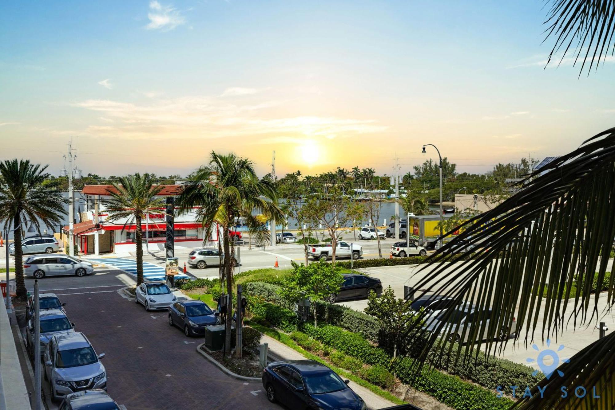 Rooftop Pool - Hollywood Beach Boardwalk Экстерьер фото