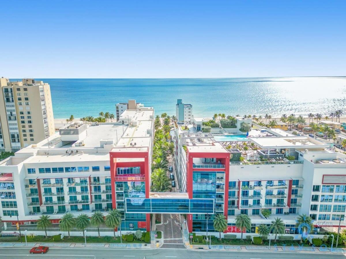 Rooftop Pool - Hollywood Beach Boardwalk Экстерьер фото