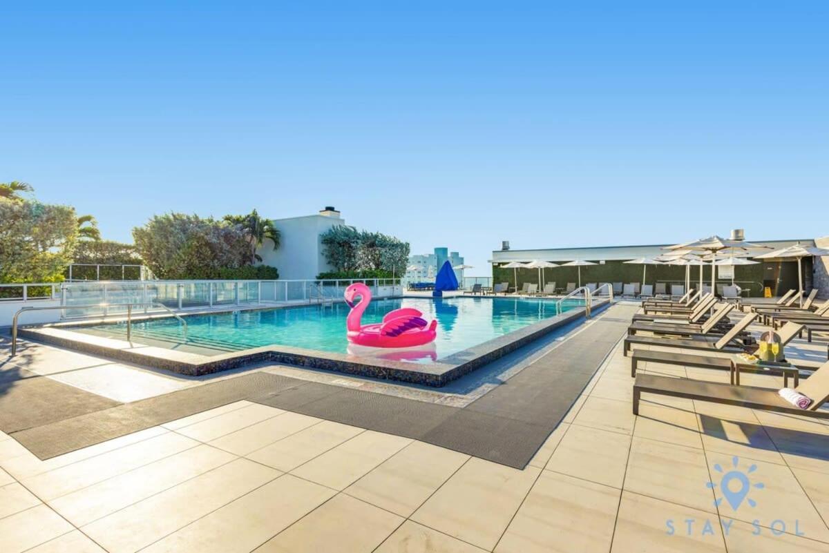 Rooftop Pool - Hollywood Beach Boardwalk Экстерьер фото